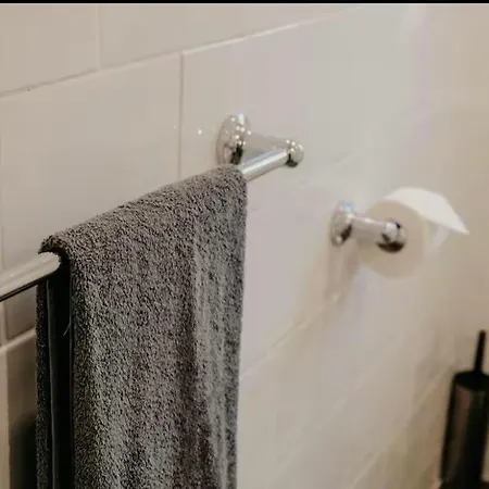 - 1 Bedroom Апартаменты