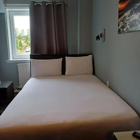 Kings Park Hotel Glasgow