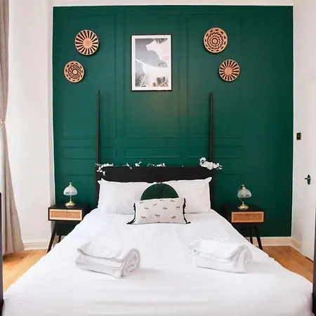 Lovely Spacious 2 Bed Flat Apartamento Glasgow