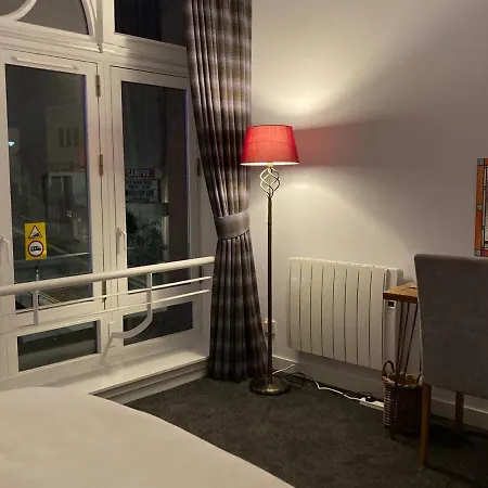 The Art Flat Glasgow