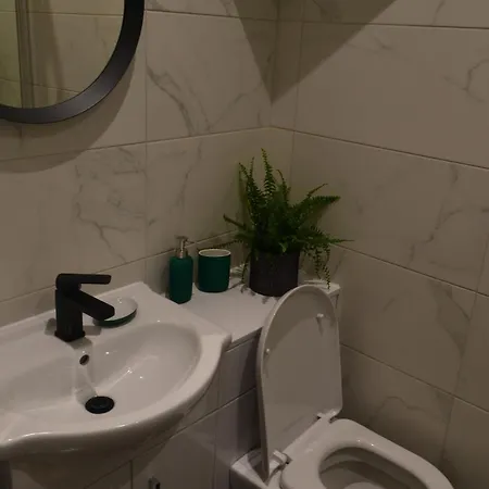 2 Bedroom Oasis In Centre * Глазго