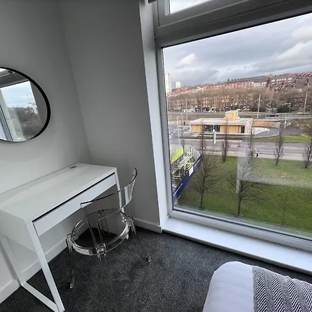 Stylish Newly Decorated 2 Bed * 글라스고