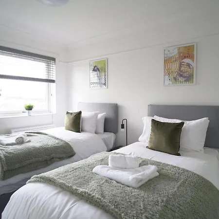 Daire Dunalastair Apartment *