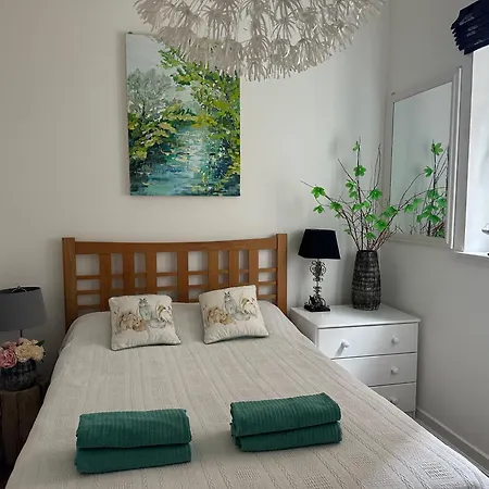 Stunning 2 Bedroom Apartment