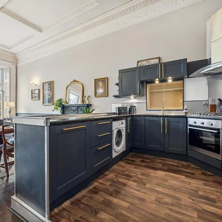 Daire Grand 2 Bed West End Glasgow