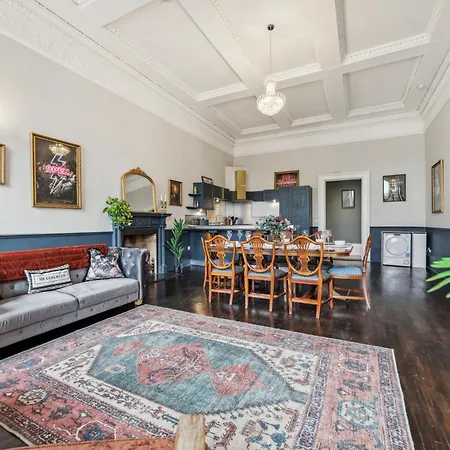 Daire Grand 2 Bed West End Glasgow