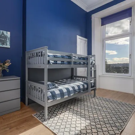 Villa Extravagant 6 Bed Victorian Townhouse With Hot Tub