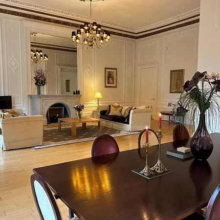 Grand In The Park * Glasgow