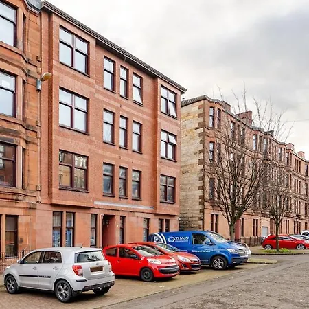 Lägenhet Stunning Ground Floor Flat In Southside. Glasgow