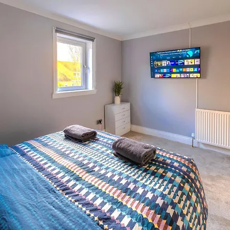 Tatil Evi Cosy 4 Bedroom In - Free Parking Glasgow