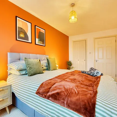 Bright 2 Bedroom With Free Parking Glasgow