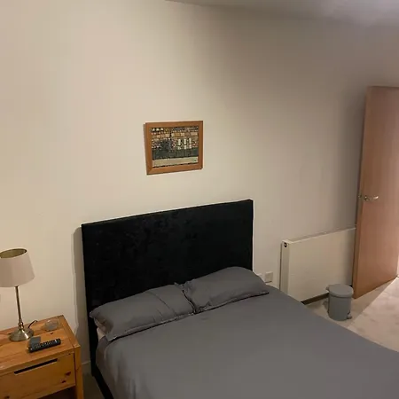 Apartman 5 Beds ,4 Bedroom Duplex West Of Near Centre Glasgow