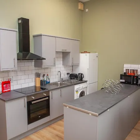 Getaway With Free Parking Feriehus *