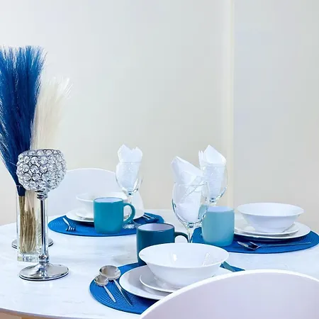 Centre Stylish Flat Apartment