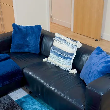 Centre Stylish Flat Apartment *