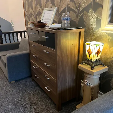 Piccolo 4* Glasgow