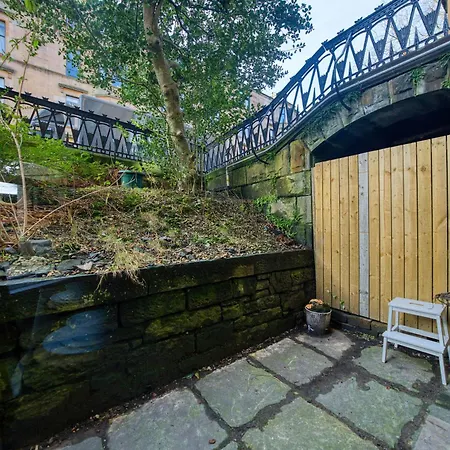 Stylish 3-bedroom In Appartamento Glasgow