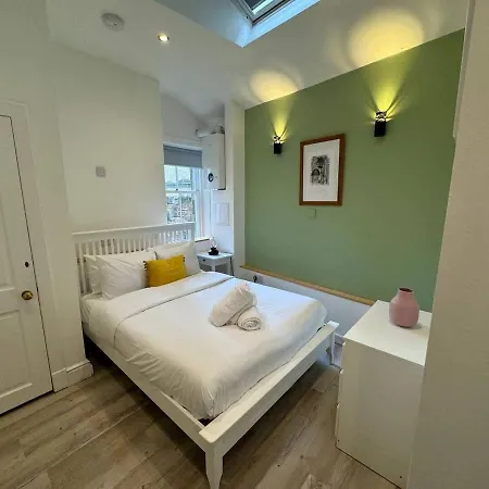 Angel Mews In Heart Of West End *