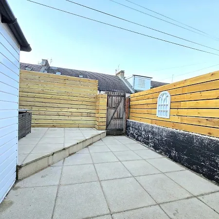 3-bed In Glasgow
