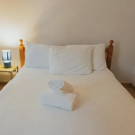 2 Bed Renfield St Center Daire Glasgow