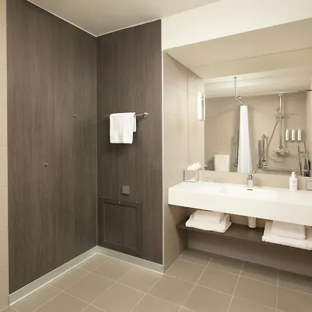 Moxy Merchant Hotel Glasgow