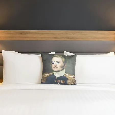 Moxy Merchant Hotel Glasgow