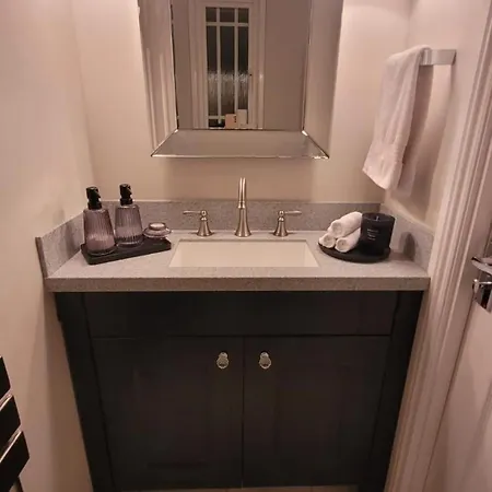 Stylish Modern 3 Bedroom House Free Parking Dom wakacyjny Glasgow