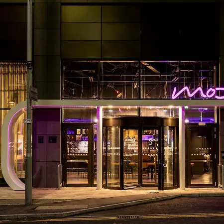 Moxy Sec Hotel 3*