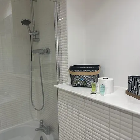 아파트 River Clyde Hydro Aprt *