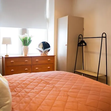- Stylish 2 Bed In Unique Ibrox Location Nearby Subway And Free Parking 公寓 格拉斯哥