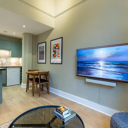 Apartman Quiet Centre, King & Sofa Bed