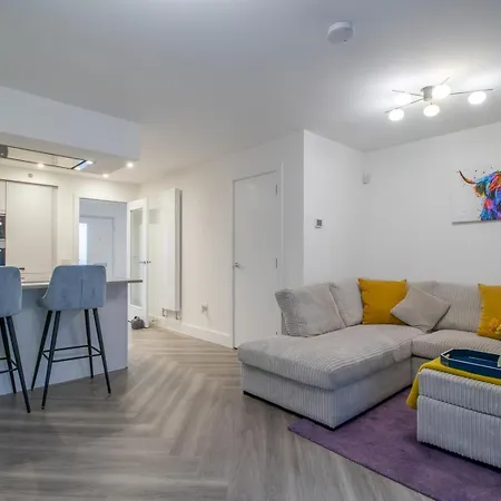 Tatil Evi Fabulous Festival Park Private Parking Garden - Pass The Keys *