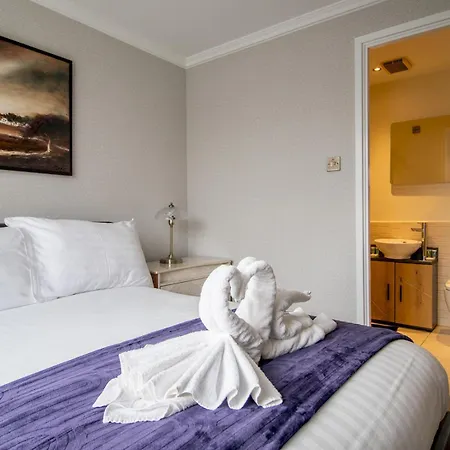 Metropolitan St Andrews Cathedral View - Pass The Keys Апартаменты Глазго