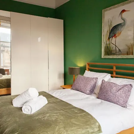 Newly Renovated Flat In Trendy Finnieston Lejlighed