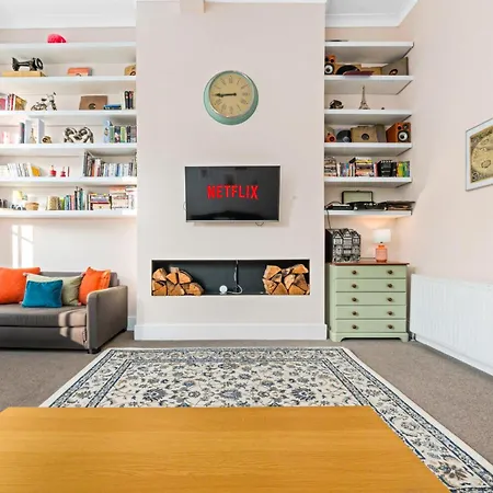 Unique Victorian In * Glasgow