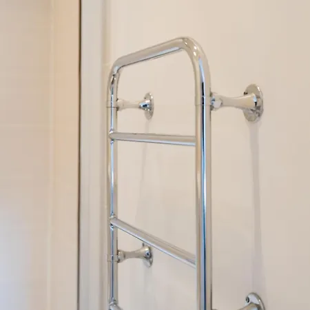 2 Bdr At Caledonia Luxe Short Lets & Serviced * 格拉斯哥