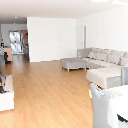 Hydro With Great Views Apartment *