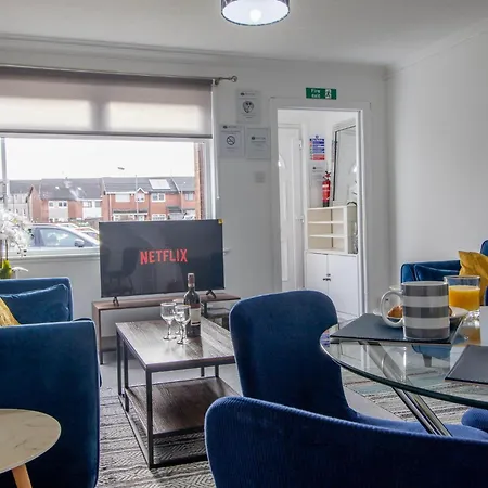 Spacious 2-bed Free Parking & Stadiums *