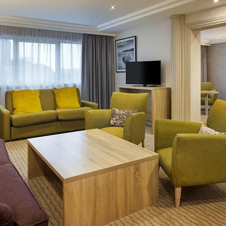 Doubletree By Hilton Hotel