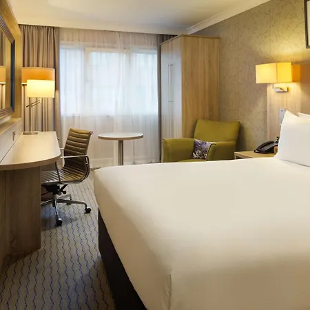 Doubletree By Hilton Glasgow