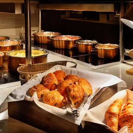 Doubletree By Hilton