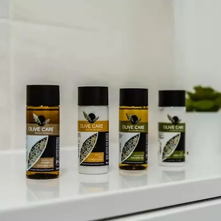 Lägenhet Cheerful 1 Bedroom Homely Apartment, Sleeps 4 Guest Comfy, 1 X Double Bed, 1 X Sofa Bed, Parking, Free Wifi, Suitable For Business, Leisure Guest,glasgow, West End, Near Centre, Perfect For Common Wealth Games 2026 *