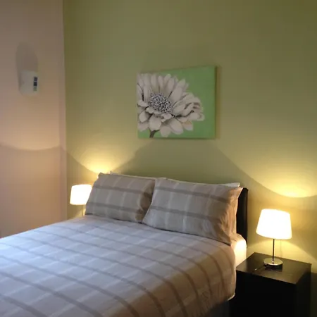 Apartments Glasgow * Глазго