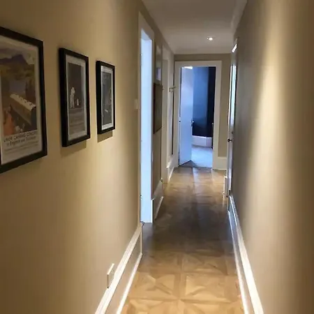 Maya's Homes Apartment Glasgow