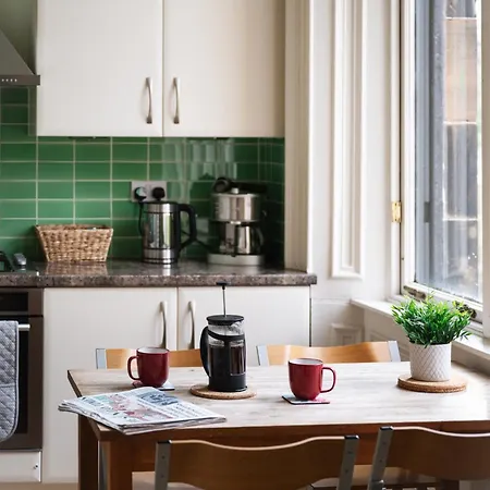 7 Crown Gardens Σπίτι διακοπών Γλασκώβη