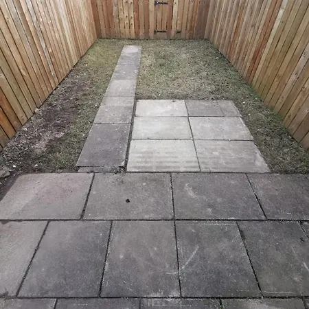 Glasgow-maryhill, 2 Bed With Parking Дом отдыха Глазго