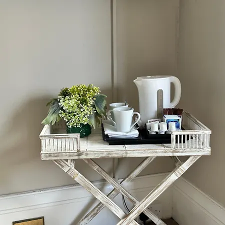 Crookston Отель