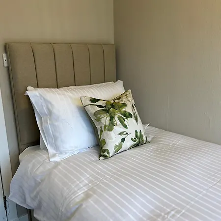 Crookston Отель Глазго