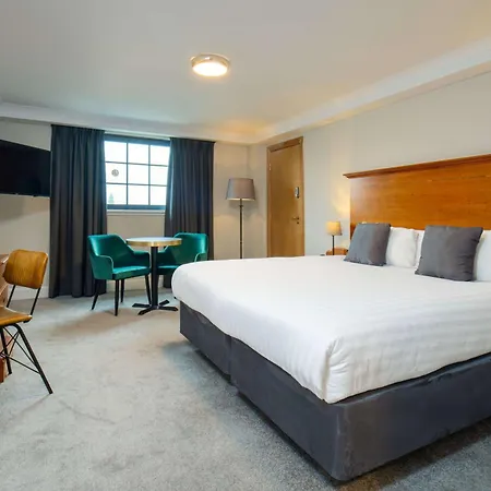 Argyle Hotel, Bw Signature Collection מלון