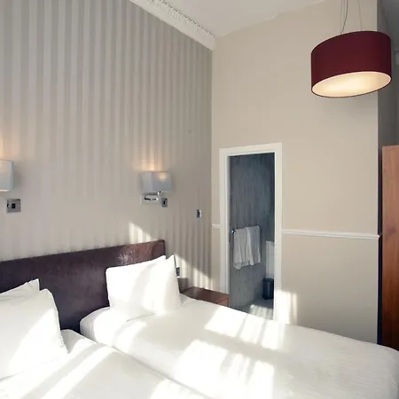 Kelvingrove - Sauchiehall St